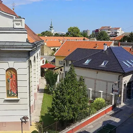 Filinhome Miletica * Novi Sad
